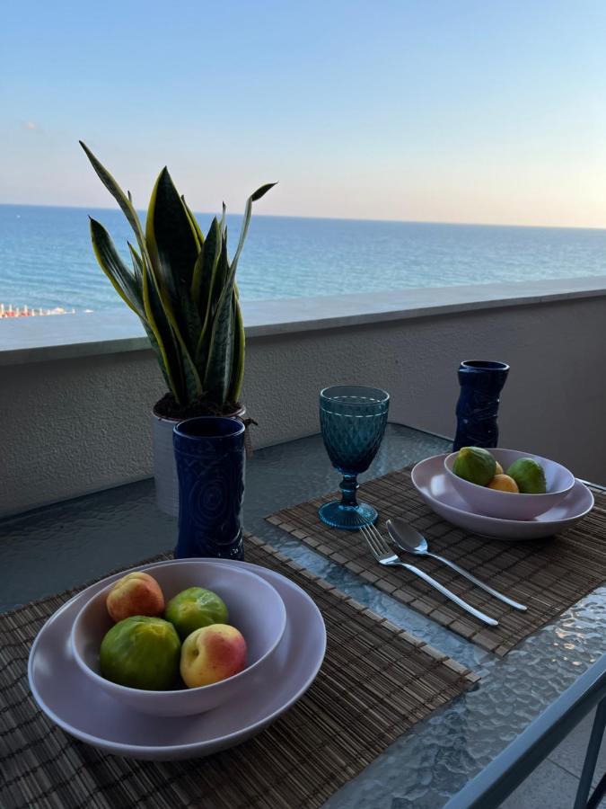 Costal Apartment 格利法达 外观 照片