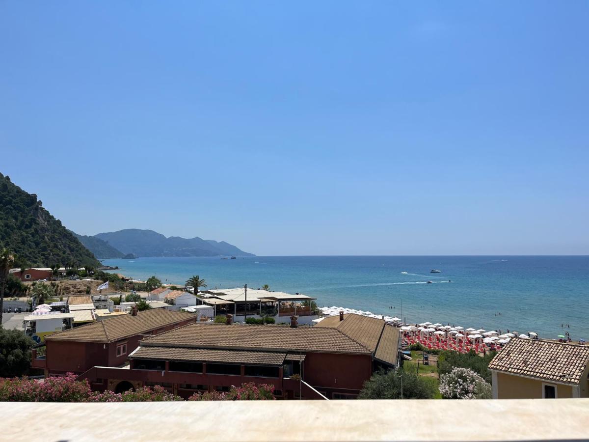 Costal Apartment 格利法达 外观 照片