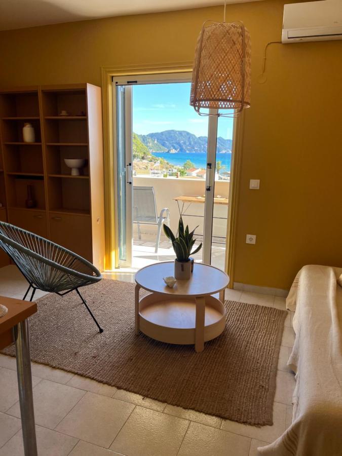 Costal Apartment 格利法达 外观 照片